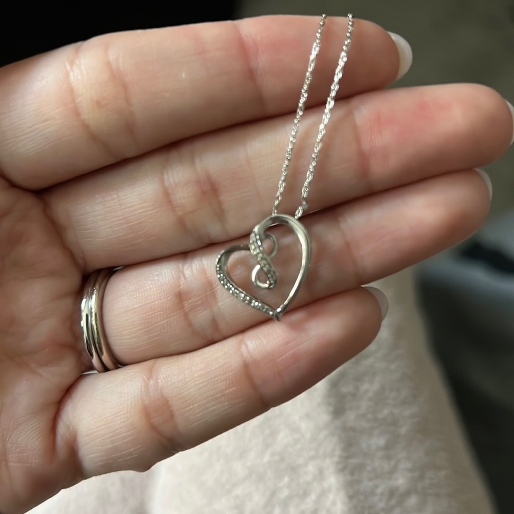 Kay Jewelers Sterling Silver Heart Necklace